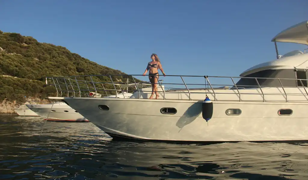 Antalya Yacht Rental 18m Custom 54